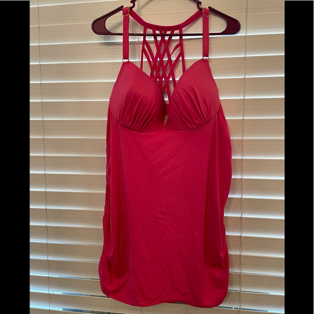 42B Cacique Swim top